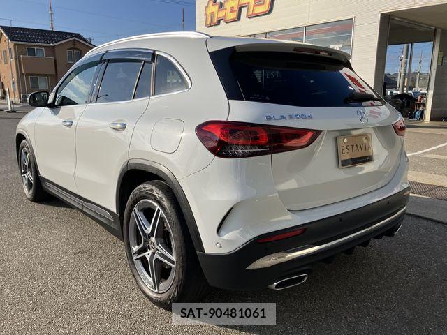 Mercedes Benz GLA-CLASS 2022-12 8871432-7