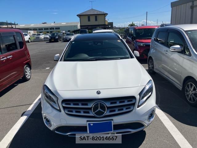 Mercedes Benz GLA-CLASS 2018-03 8871437-1