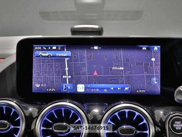 Mercedes Benz GLA-CLASS 2023-10 8880736-17