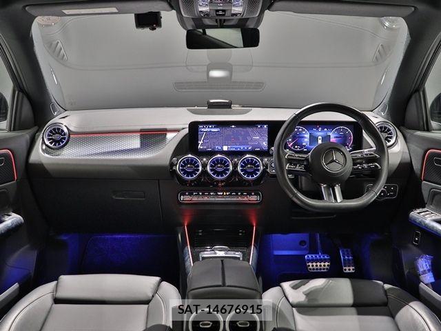 Mercedes Benz GLA-CLASS 2023-10 8880736-1