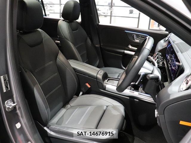 Mercedes Benz GLA-CLASS 2023-10 8880736-24