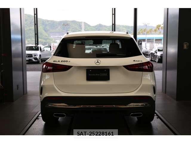 Mercedes Benz GLA-CLASS 2025-07 8880737-6