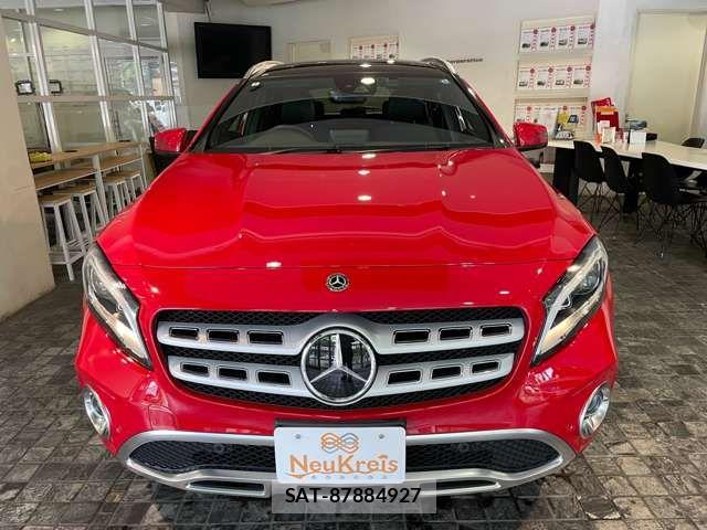 Mercedes Benz GLA-CLASS 2018-01 8880740-13