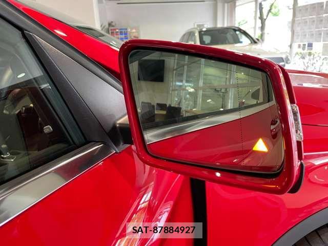 Mercedes Benz GLA-CLASS 2018-01 8880740-6