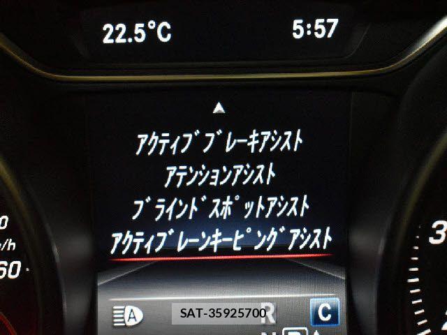 Mercedes Benz GLA-CLASS 2018-09 8880739-6