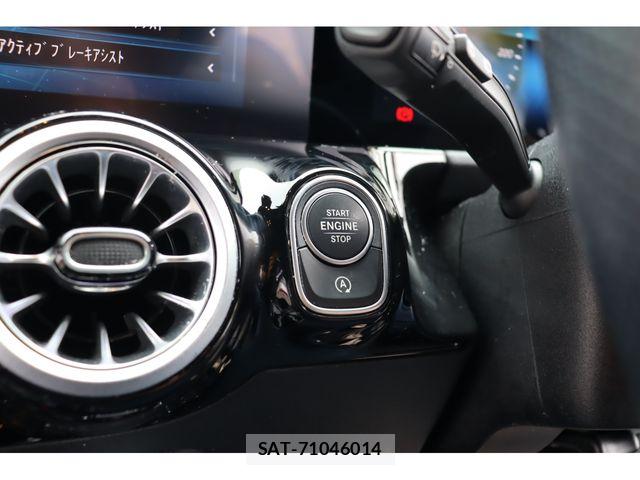 Mercedes Benz GLA-CLASS 2021-01 8880738-18