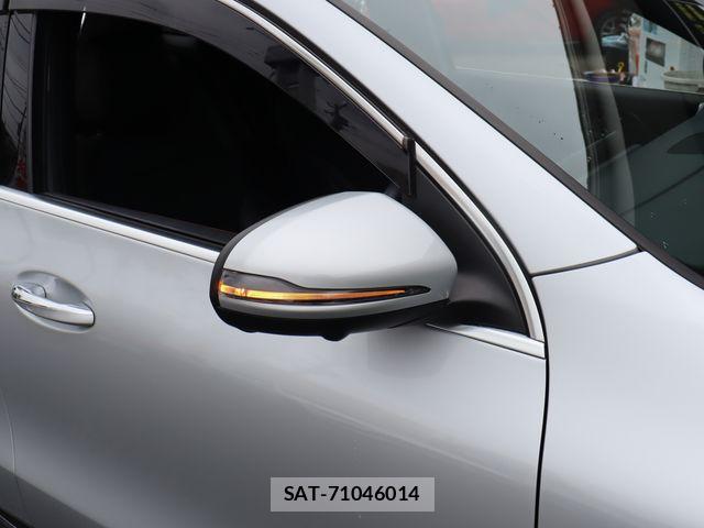 Mercedes Benz GLA-CLASS 2021-01 8880738-21