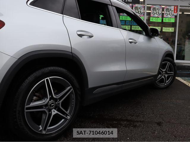 Mercedes Benz GLA-CLASS 2021-01 8880738-27