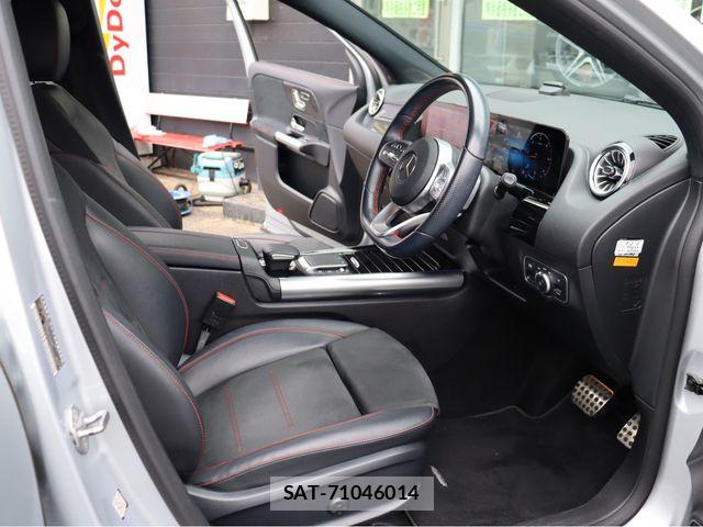 Mercedes Benz GLA-CLASS 2021-01 8880738-2