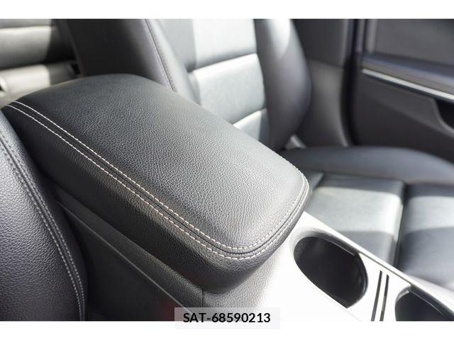 Mercedes Benz GLA-CLASS 2017-04 8883901-15