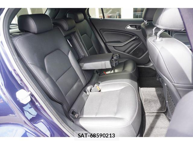 Mercedes Benz GLA-CLASS 2017-04 8883901-22