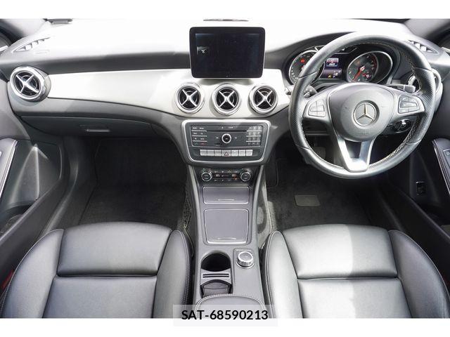Mercedes Benz GLA-CLASS 2017-04 8883901-26