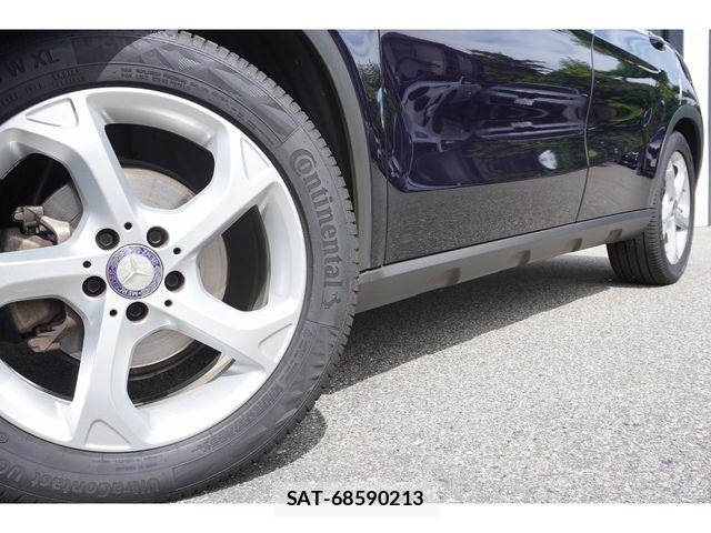 Mercedes Benz GLA-CLASS 2017-04 8883901-2