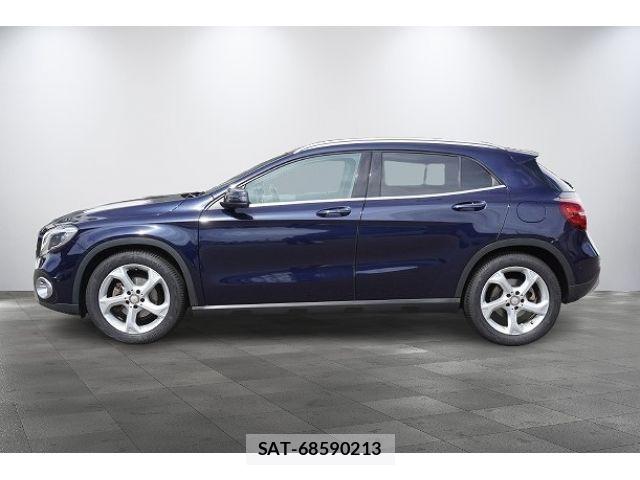 Mercedes Benz GLA-CLASS 2017-04 8883901-5