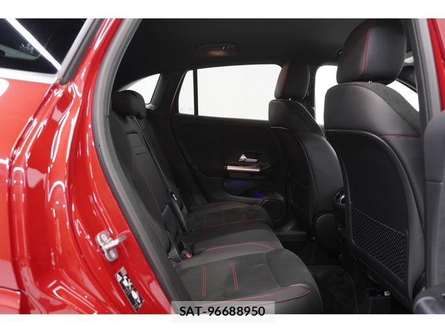 Mercedes Benz GLA-CLASS 2024-10 7962593-13