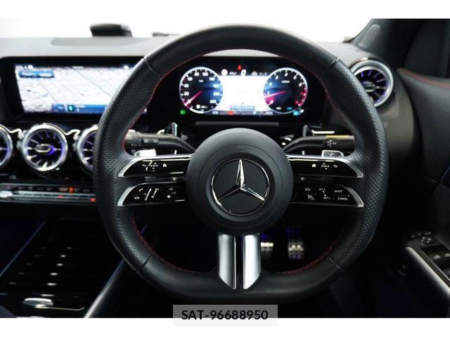 Mercedes Benz GLA-CLASS 2024-10 7962593-14