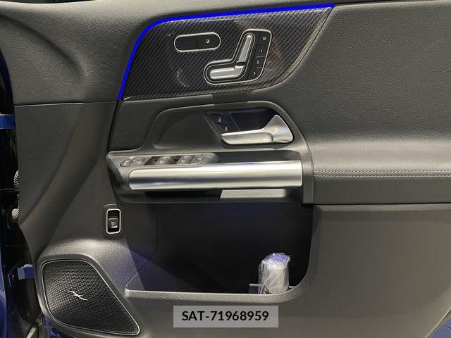 Mercedes Benz GLA-CLASS 2025-02 8158798-4