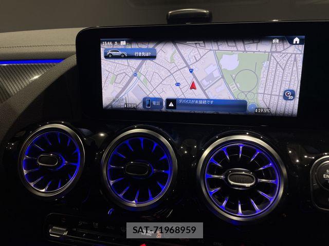 Mercedes Benz GLA-CLASS 2025-02 8158798-8