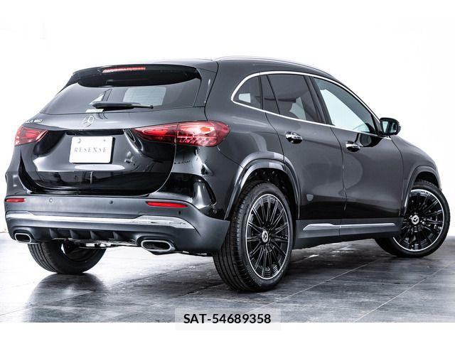 Mercedes Benz GLA-CLASS 2026-01 8743904-12