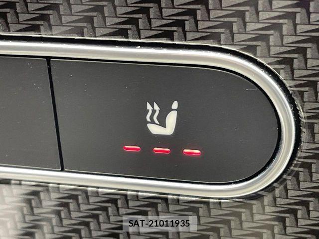 Mercedes Benz GLB-CLASS 2020-11 1264765-7