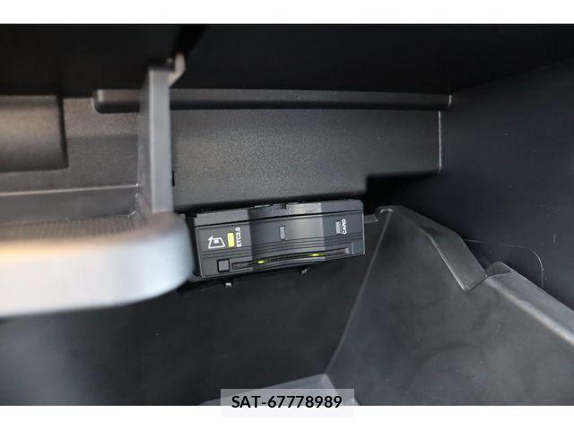 Mercedes Benz GLB-CLASS 2020-01 2211376-11