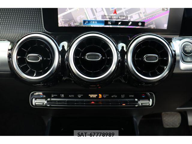 Mercedes Benz GLB-CLASS 2020-01 2211376-12