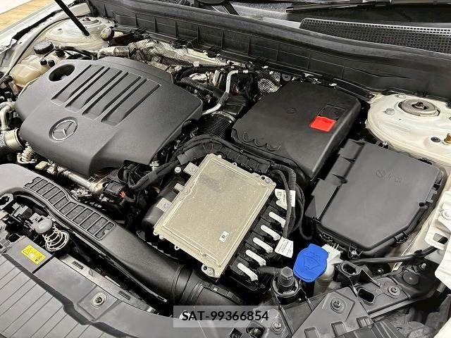 Mercedes Benz GLB-CLASS 2021-06 2318430-14