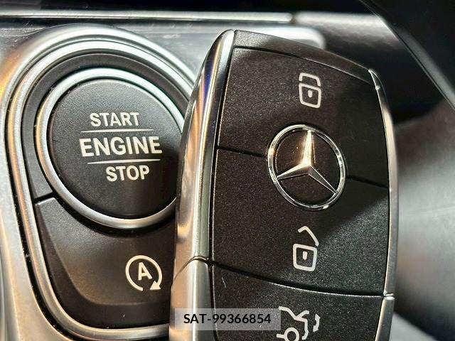Mercedes Benz GLB-CLASS 2021-06 2318430-15
