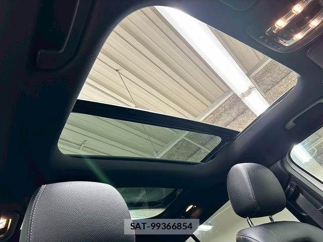 Mercedes Benz GLB-CLASS 2021-06 2318430-4