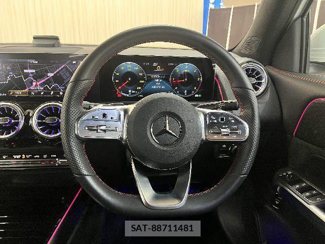 Mercedes Benz GLB-CLASS 2023-08 2670157-13