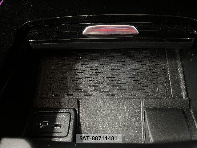 Mercedes Benz GLB-CLASS 2023-08 2670157-15