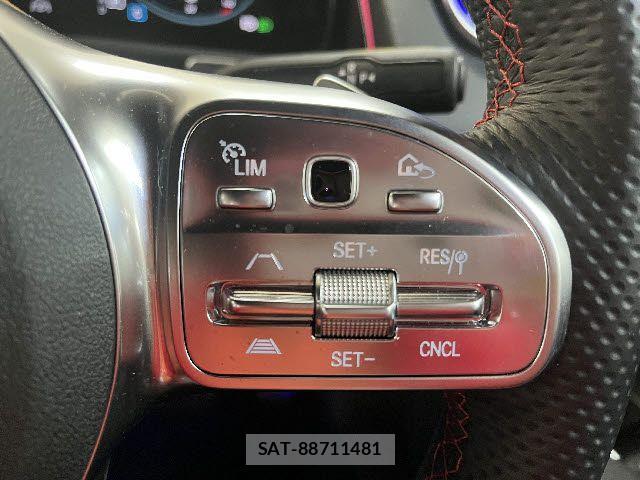 Mercedes Benz GLB-CLASS 2023-08 2670157-17