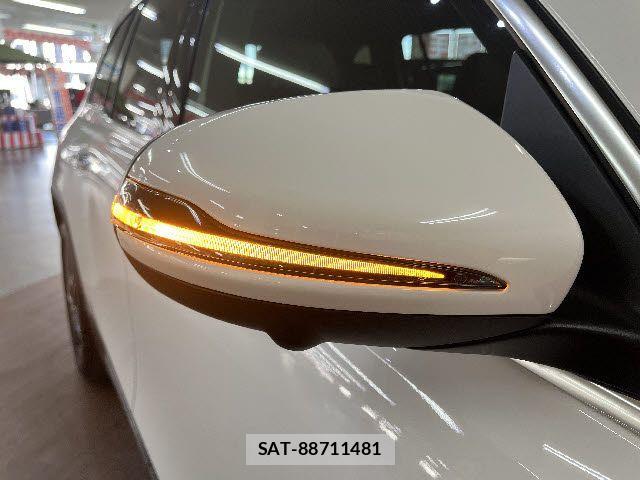 Mercedes Benz GLB-CLASS 2023-08 2670157-24