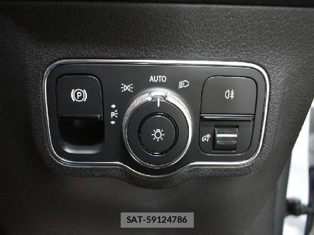 Mercedes Benz GLB-CLASS 2021-01 2963745-4