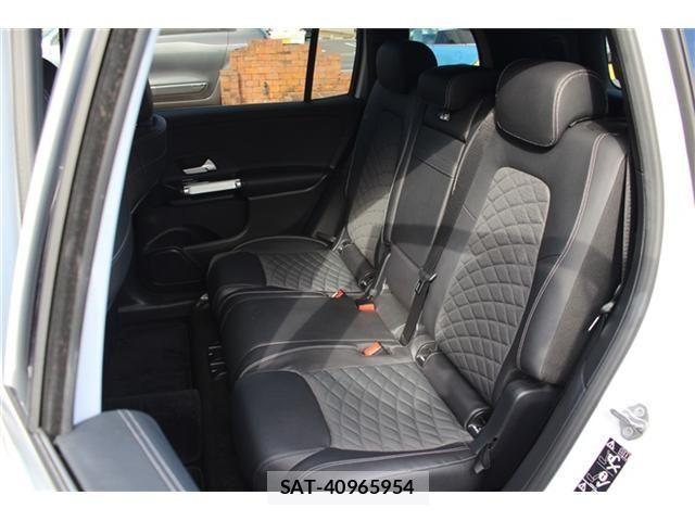 Mercedes Benz GLB-CLASS 2020-10 3015289-15