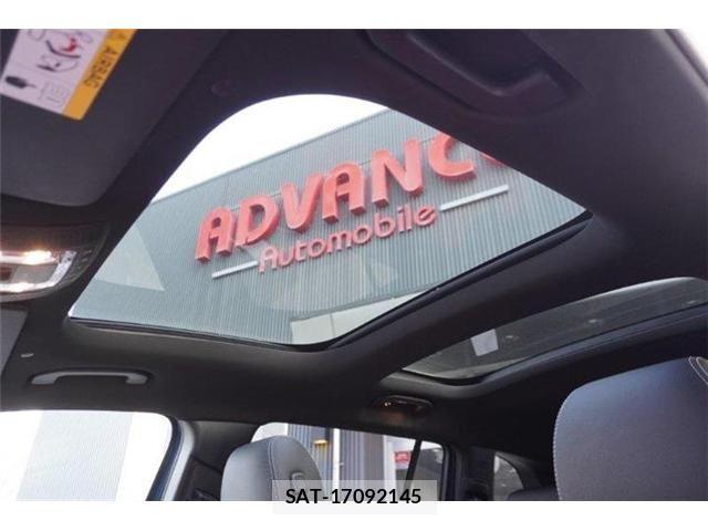 Mercedes Benz GLB-CLASS 2023-04 3907563-14