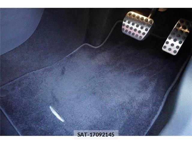 Mercedes Benz GLB-CLASS 2023-04 3907563-29