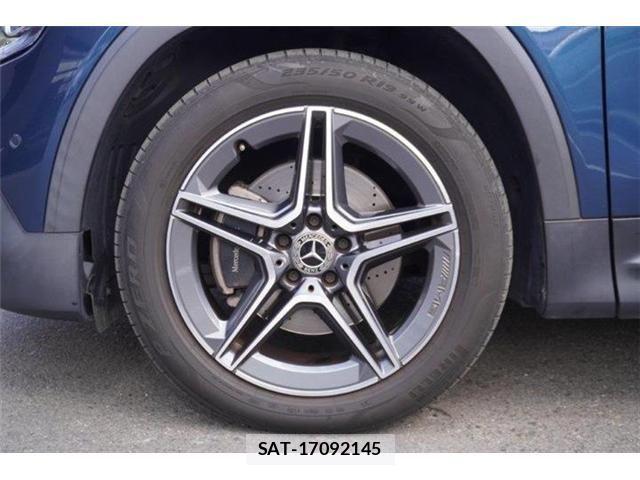 Mercedes Benz GLB-CLASS 2023-04 3907563-7