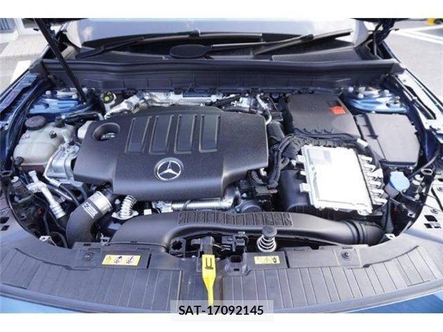 Mercedes Benz GLB-CLASS 2023-04 3907563-8
