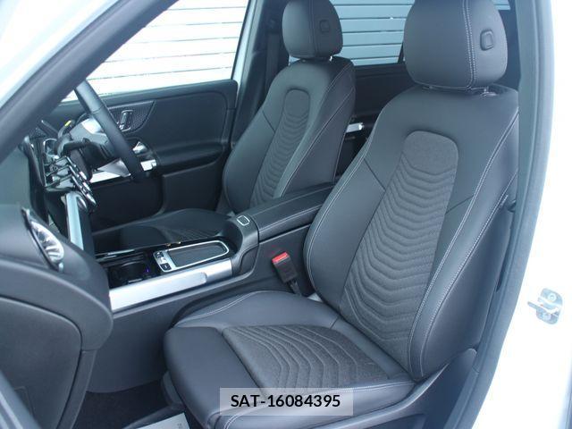 Mercedes Benz GLB-CLASS 2025-07 4596426-2