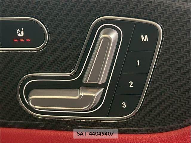 Mercedes Benz GLB-CLASS 2020-10 5871869-9