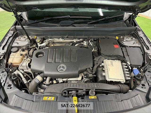 Mercedes Benz GLB-CLASS 2021-03 6216831-11
