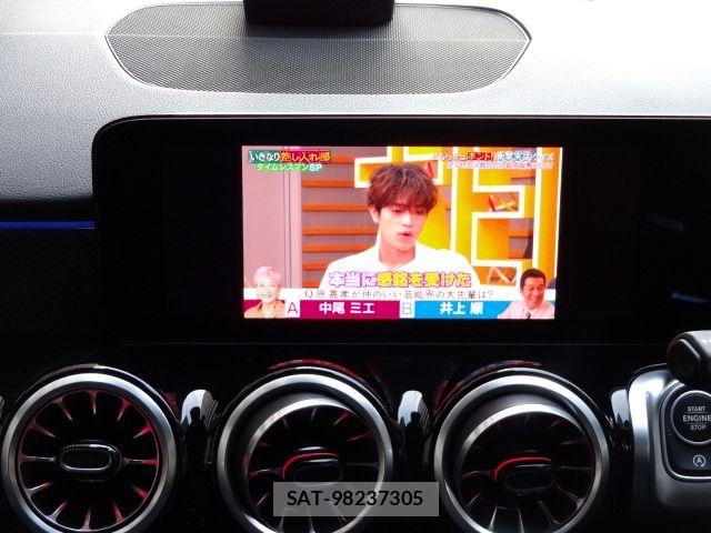 Mercedes Benz GLB-CLASS 2025-04 6245664-24