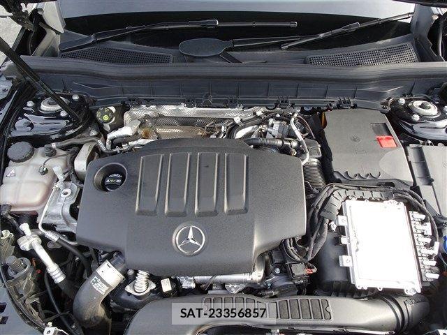 Mercedes Benz GLB-CLASS 2022-11 6500159-27
