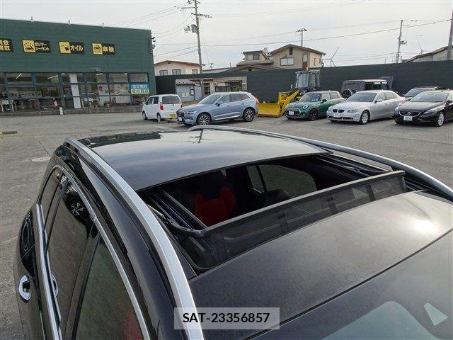 Mercedes Benz GLB-CLASS 2022-11 6500159-28