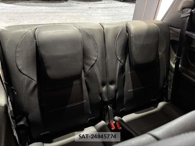Mercedes Benz GLB-CLASS 2020-06 6613210-16