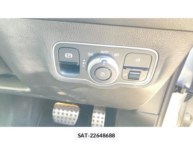 Mercedes Benz GLB-CLASS 2023-08 6613208-14