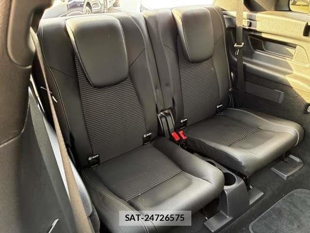 Mercedes Benz GLB-CLASS 2021-06 6716645-15