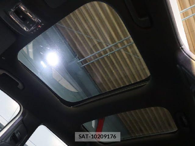 Mercedes Benz GLB-CLASS 2021-06 6752376-12