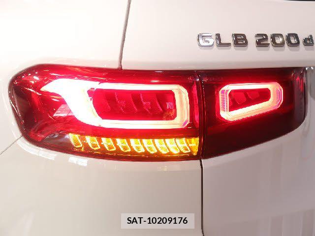Mercedes Benz GLB-CLASS 2021-06 6752376-24